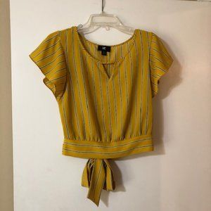 IZ BYER- Juniors Gold/Black Blouse  Bow Tie Back